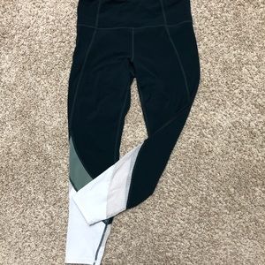 Athleta 7/8 leggings - sz M